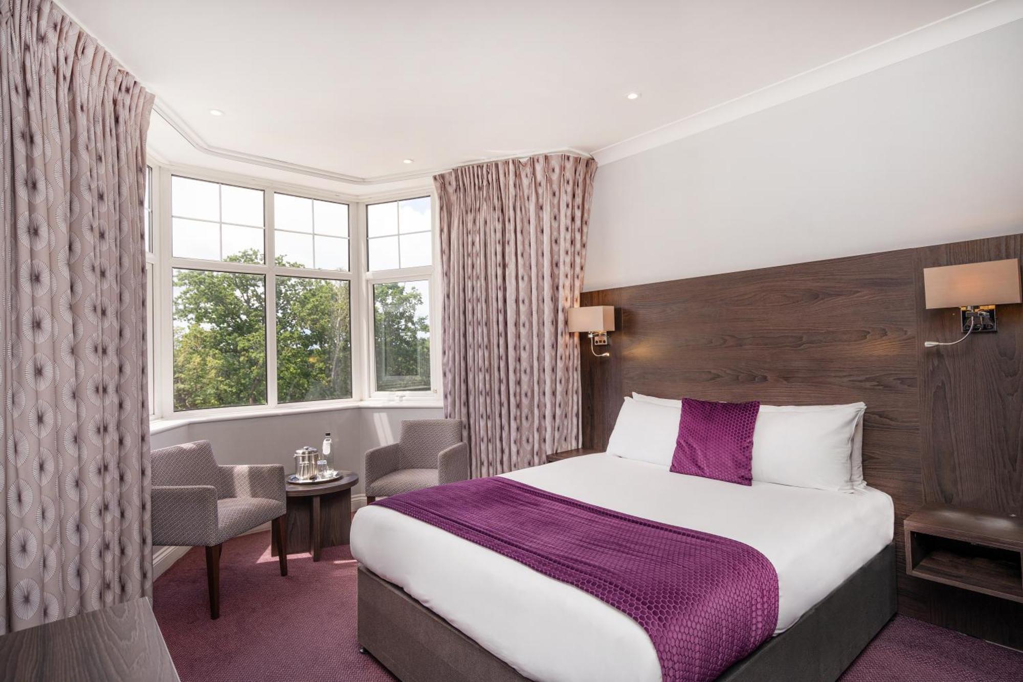 Bromley Court Hotel London Екстер'єр фото