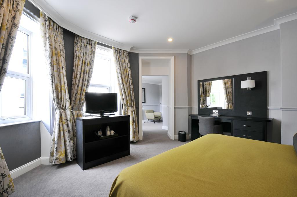 Bromley Court Hotel London Екстер'єр фото