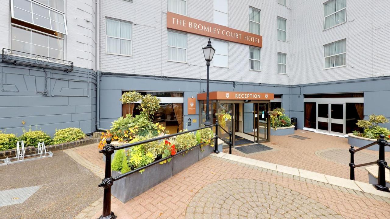 Bromley Court Hotel London Екстер'єр фото